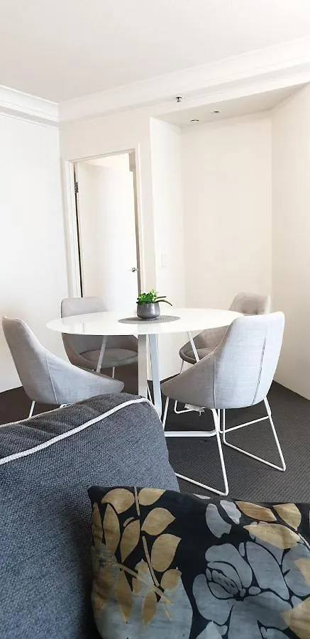 Crown Towers Resort Private Apartments Голд-Кост